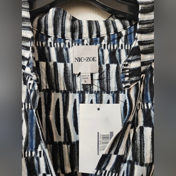 NIC+ZOE Women's Batik Stripe Top - Picture 5 of 5